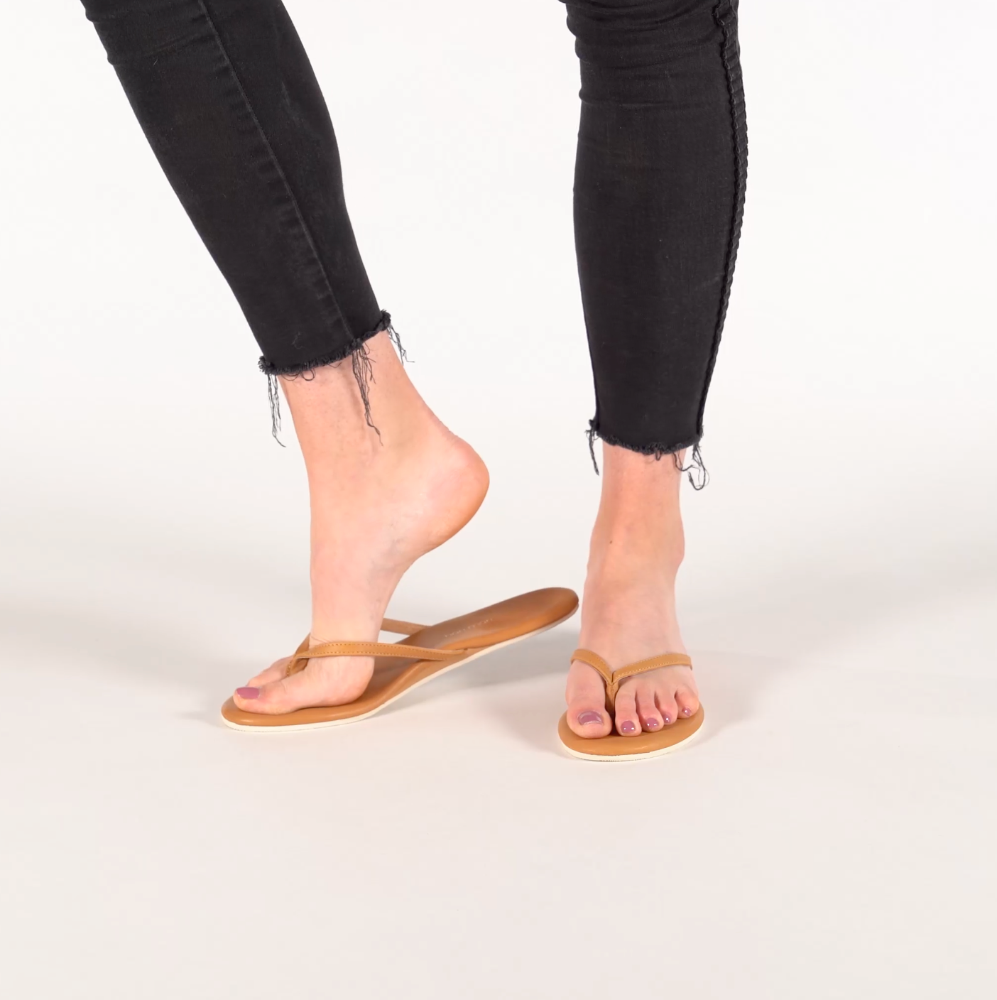 Leather Women's Mari Flip Flops by Hari Mari